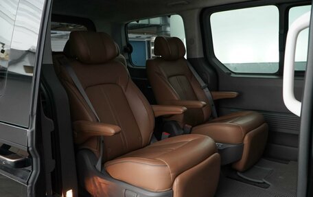 Hyundai Staria, 2023 год, 5 650 000 рублей, 8 фотография