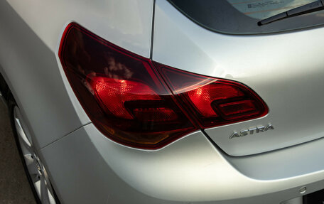 Opel Astra J, 2011 год, 598 000 рублей, 18 фотография