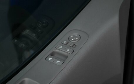 Hyundai Staria, 2023 год, 5 650 000 рублей, 24 фотография