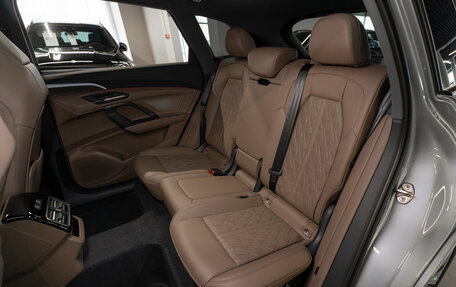 Audi Q5, 2026 год, 6 300 000 рублей, 13 фотография