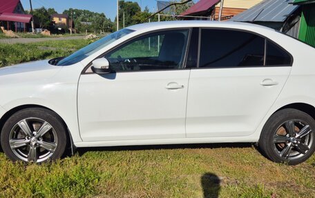 Skoda Rapid I, 2018 год, 900 000 рублей, 3 фотография