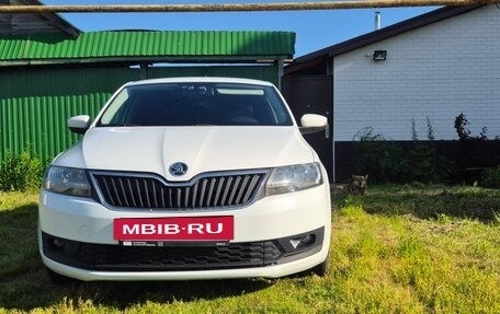 Skoda Rapid I, 2018 год, 900 000 рублей, 2 фотография