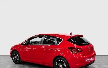 Opel Astra J, 2011 год, 1 035 000 рублей, 4 фотография