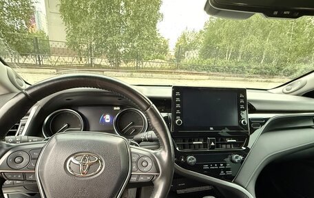 Toyota Camry, 2021 год, 4 400 000 рублей, 8 фотография