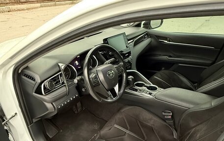 Toyota Camry, 2021 год, 4 400 000 рублей, 7 фотография