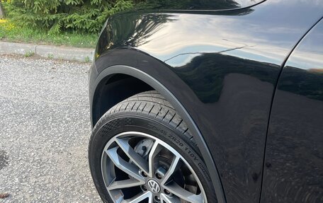Volkswagen Touareg III, 2012 год, 2 085 000 рублей, 7 фотография