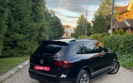 Volkswagen Touareg III, 2012 год, 2 085 000 рублей, 4 фотография