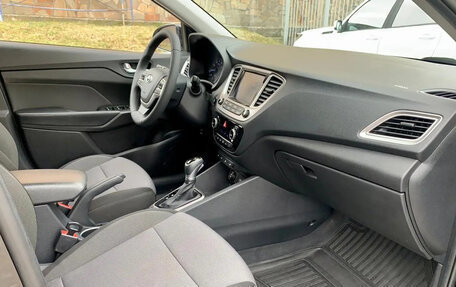 Hyundai Solaris II рестайлинг, 2019 год, 1 420 000 рублей, 21 фотография