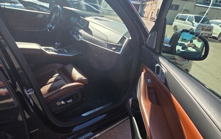 BMW X7, 2021 год, 7 500 000 рублей, 9 фотография