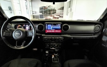 Jeep Wrangler, 2022 год, 5 445 000 рублей, 13 фотография