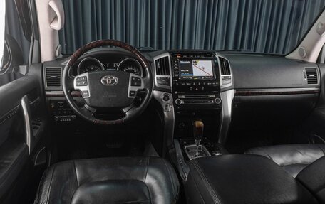 Toyota Land Cruiser 200, 2012 год, 3 269 000 рублей, 11 фотография