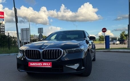 BMW 5 серия, 2024 год, 6 500 000 рублей, 5 фотография