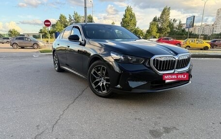 BMW 5 серия, 2024 год, 6 500 000 рублей, 4 фотография