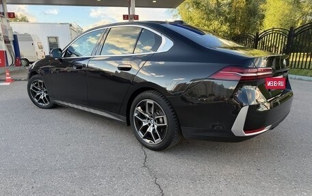 BMW 5 серия, 2024 год, 6 500 000 рублей, 7 фотография