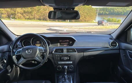 Mercedes-Benz C-Класс, 2011 год, 1 400 000 рублей, 5 фотография