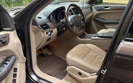 Mercedes-Benz GL-Класс, 2015 год, 3 850 000 рублей, 6 фотография