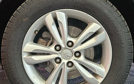 Hyundai ix35 I рестайлинг, 2012 год, 1 100 000 рублей, 19 фотография