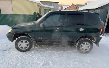 Chevrolet Niva I рестайлинг, 2003 год, 225 000 рублей, 3 фотография