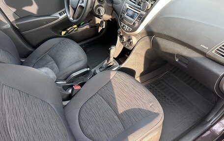 Hyundai Solaris II рестайлинг, 2015 год, 1 125 000 рублей, 16 фотография