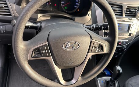Hyundai Solaris II рестайлинг, 2015 год, 1 125 000 рублей, 12 фотография