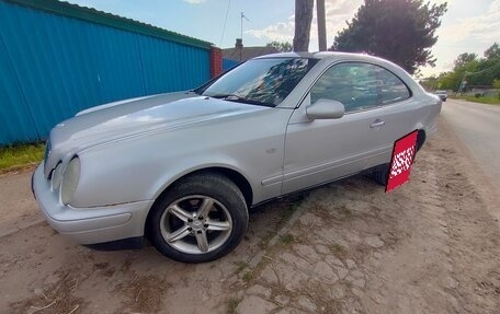 Mercedes-Benz CLK-Класс, 1998 год, 400 000 рублей, 2 фотография
