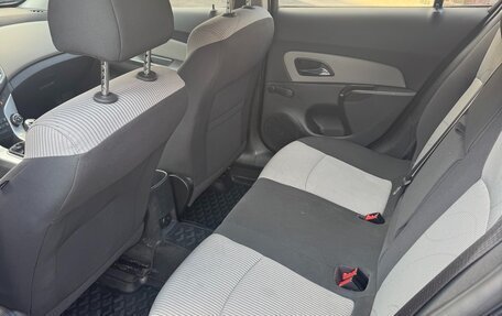 Chevrolet Cruze II, 2014 год, 770 000 рублей, 9 фотография
