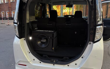 Toyota Roomy I, 2021 год, 1 600 000 рублей, 4 фотография