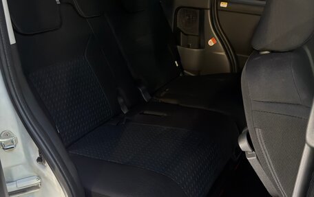 Toyota Roomy I, 2021 год, 1 600 000 рублей, 5 фотография