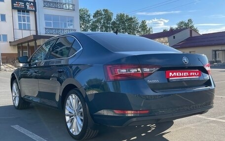 Skoda Superb III рестайлинг, 2017 год, 2 300 000 рублей, 6 фотография