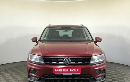 Volkswagen Tiguan II, 2018 год, 2 100 000 рублей, 2 фотография