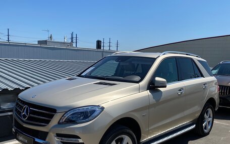 Mercedes-Benz M-Класс, 2012 год, 2 900 000 рублей, 3 фотография