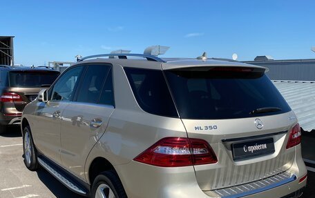 Mercedes-Benz M-Класс, 2012 год, 2 900 000 рублей, 4 фотография