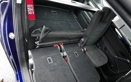 Volkswagen Touran III, 2019 год, 2 200 000 рублей, 22 фотография