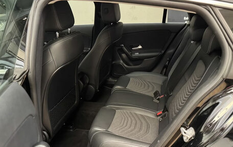 Mercedes-Benz CLA, 2023 год, 3 584 120 рублей, 14 фотография