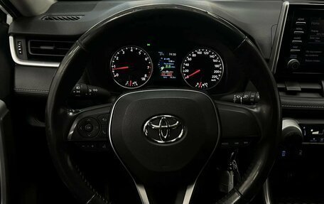 Toyota RAV4, 2020 год, 2 700 000 рублей, 12 фотография