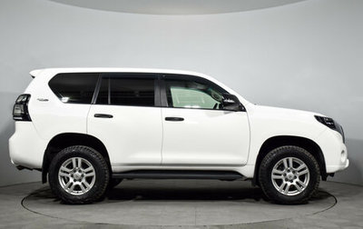Toyota Land Cruiser Prado 150 рестайлинг 2, 2016 год, 2 690 000 рублей, 1 фотография