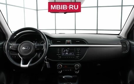 KIA Rio IV, 2017 год, 1 559 000 рублей, 12 фотография