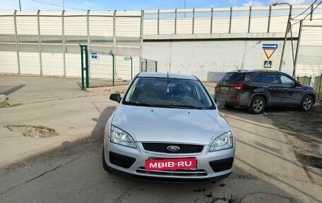 Ford Focus II рестайлинг, 2006 год, 330 000 рублей, 2 фотография