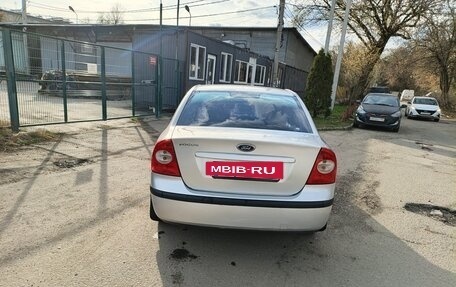 Ford Focus II рестайлинг, 2006 год, 330 000 рублей, 5 фотография