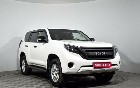 Toyota Land Cruiser Prado 150 рестайлинг 2, 2016 год, 2 690 000 рублей, 7 фотография