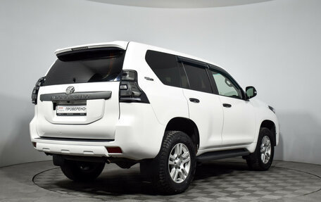 Toyota Land Cruiser Prado 150 рестайлинг 2, 2016 год, 2 690 000 рублей, 12 фотография