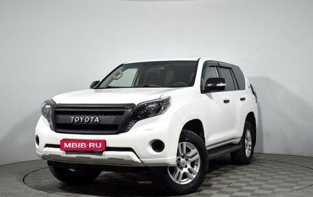 Toyota Land Cruiser Prado 150 рестайлинг 2, 2016 год, 2 690 000 рублей, 2 фотография