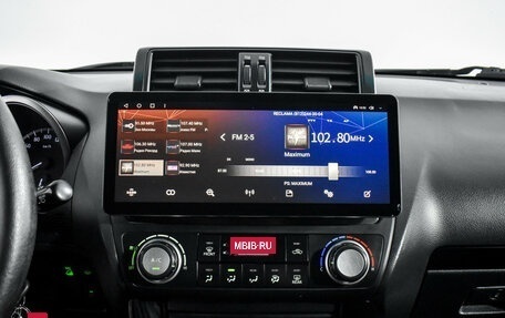 Toyota Land Cruiser Prado 150 рестайлинг 2, 2016 год, 2 690 000 рублей, 19 фотография