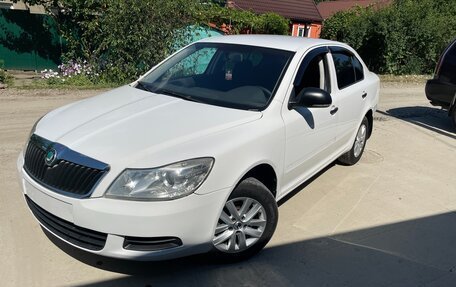 Skoda Octavia, 2011 год, 800 000 рублей, 10 фотография