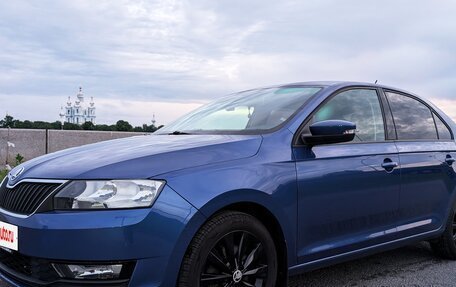 Skoda Rapid I, 2018 год, 1 400 000 рублей, 10 фотография