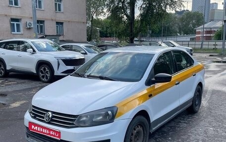 Volkswagen Polo VI (EU Market), 2019 год, 650 000 рублей, 1 фотография
