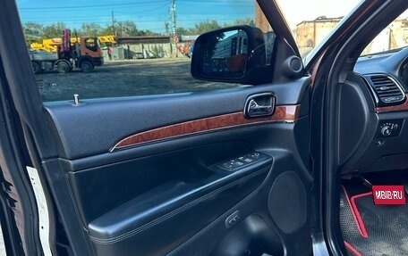 Jeep Grand Cherokee, 2012 год, 1 700 000 рублей, 25 фотография