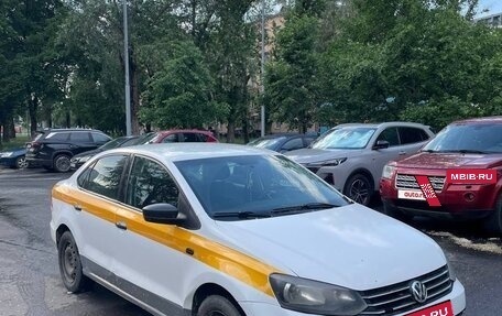 Volkswagen Polo VI (EU Market), 2019 год, 650 000 рублей, 3 фотография