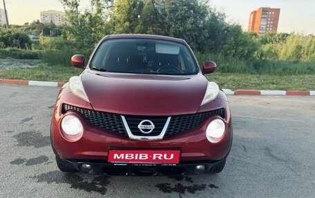 Nissan Juke II, 2014 год, 990 000 рублей, 1 фотография