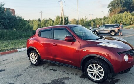 Nissan Juke II, 2014 год, 990 000 рублей, 2 фотография